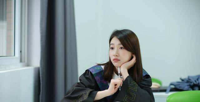 想进烟草系统?这些高校+专业是“黄金跳板”,就业率碾压90%行业