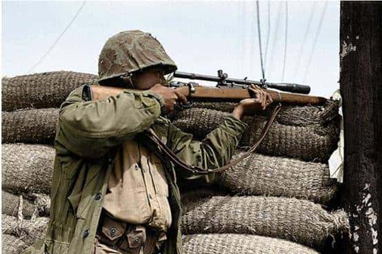 沉默杀手-诺曼底战役中的狙击手对决