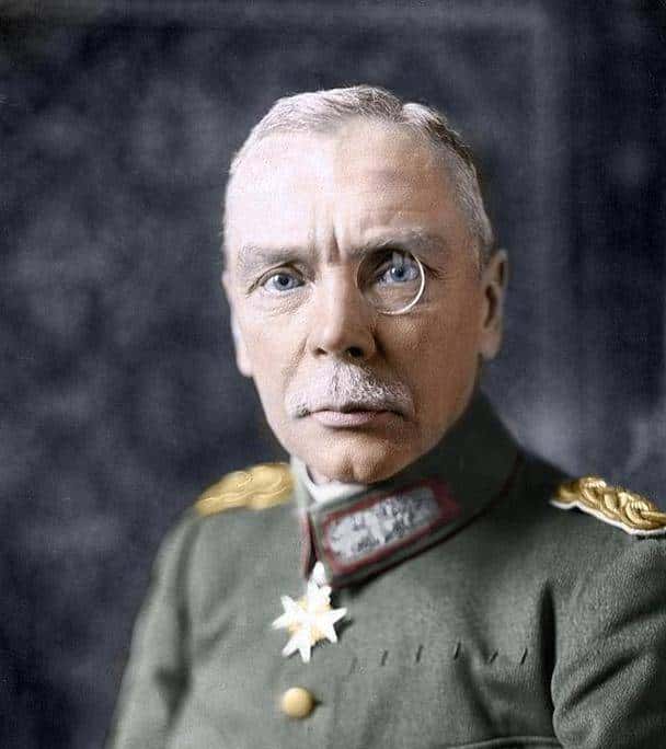 一代特工之王，牺牲后下落不明，棺材被打开后，一个情况令人落泪