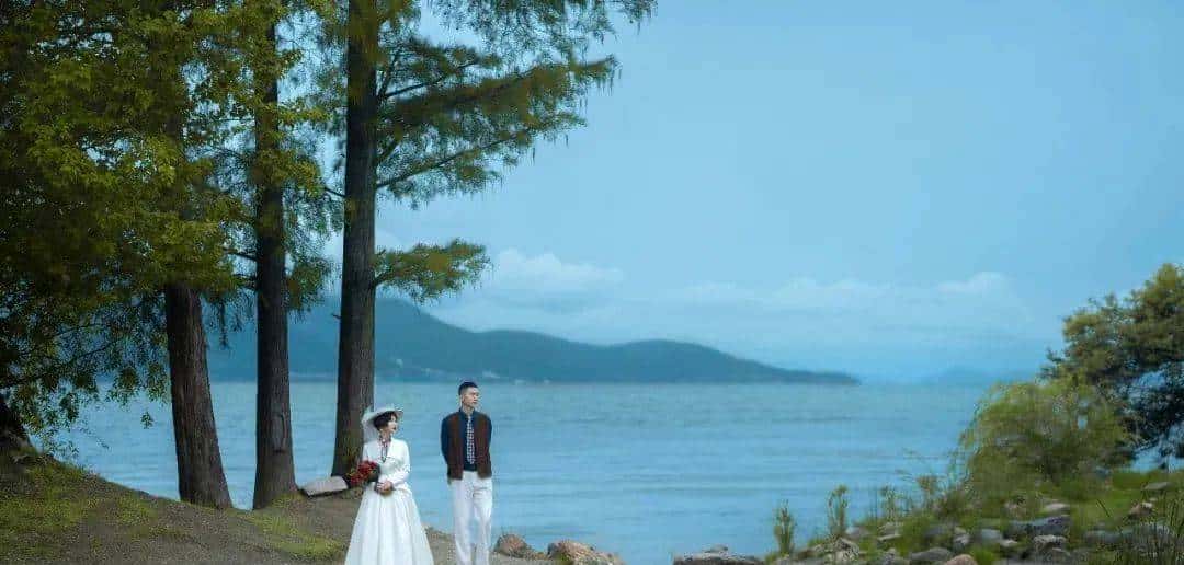 用800块过上理想生活、花50w“重启人生”，她们说这是今年花得最值的一笔钱！