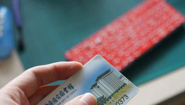 针尖与麦芒的较量：高斯 GANSS G.S-87 PBT背光机械键盘众测报告，对比评测ikbc-g87