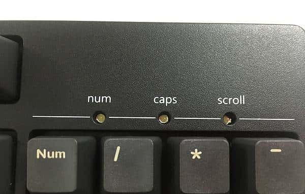 办公室里快乐的“啪啪啪”—IKBC C104 机械键盘 开箱