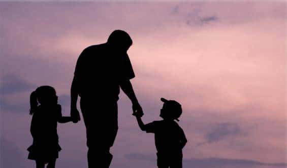 在这个父亲节，你一定要知道名家如何写父亲 - 宋马