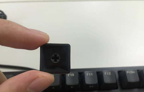 办公室里快乐的“啪啪啪”—IKBC C104 机械键盘 开箱