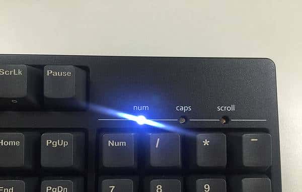 办公室里快乐的“啪啪啪”—IKBC C104 机械键盘 开箱