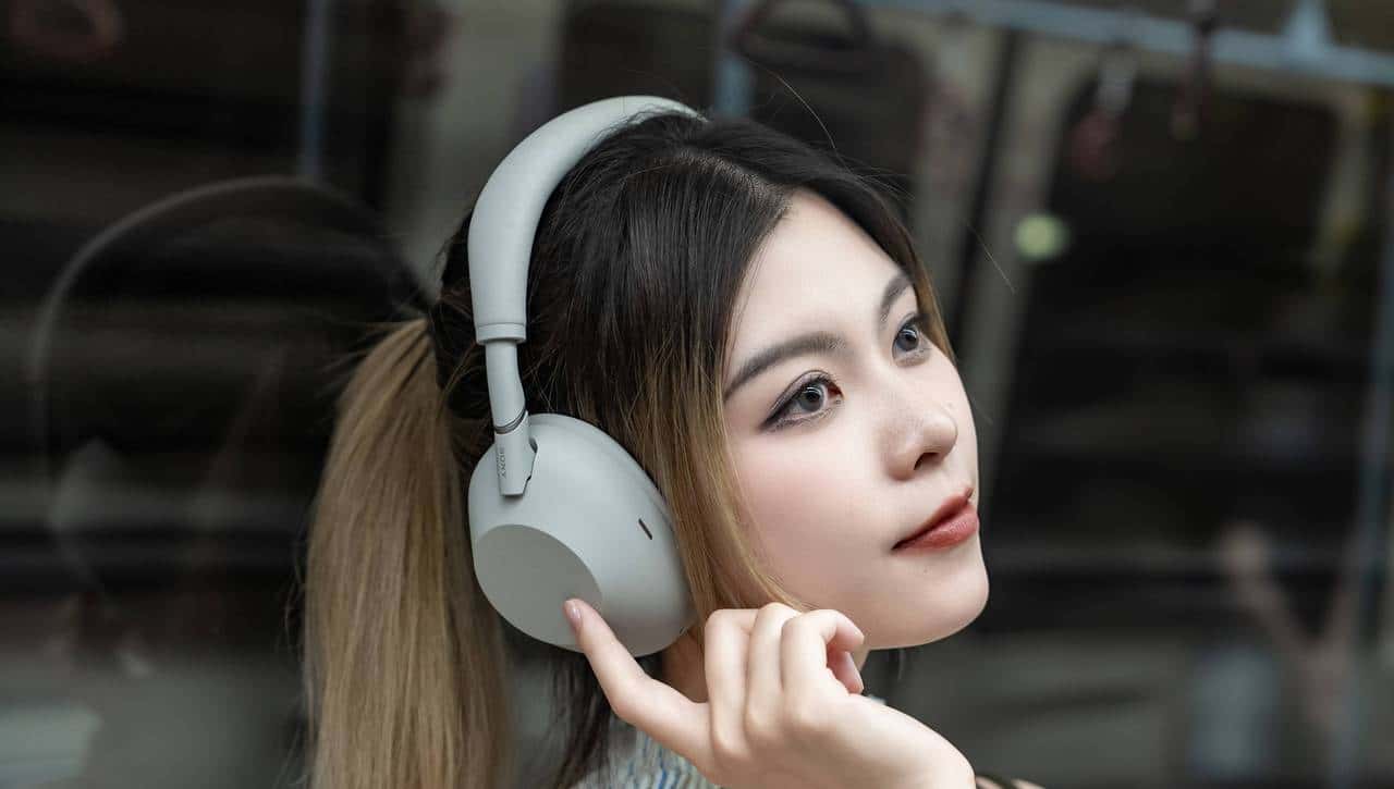 索尼 WH-1000XM6 首发评测：一款迟到三年的索尼旗舰降噪耳机