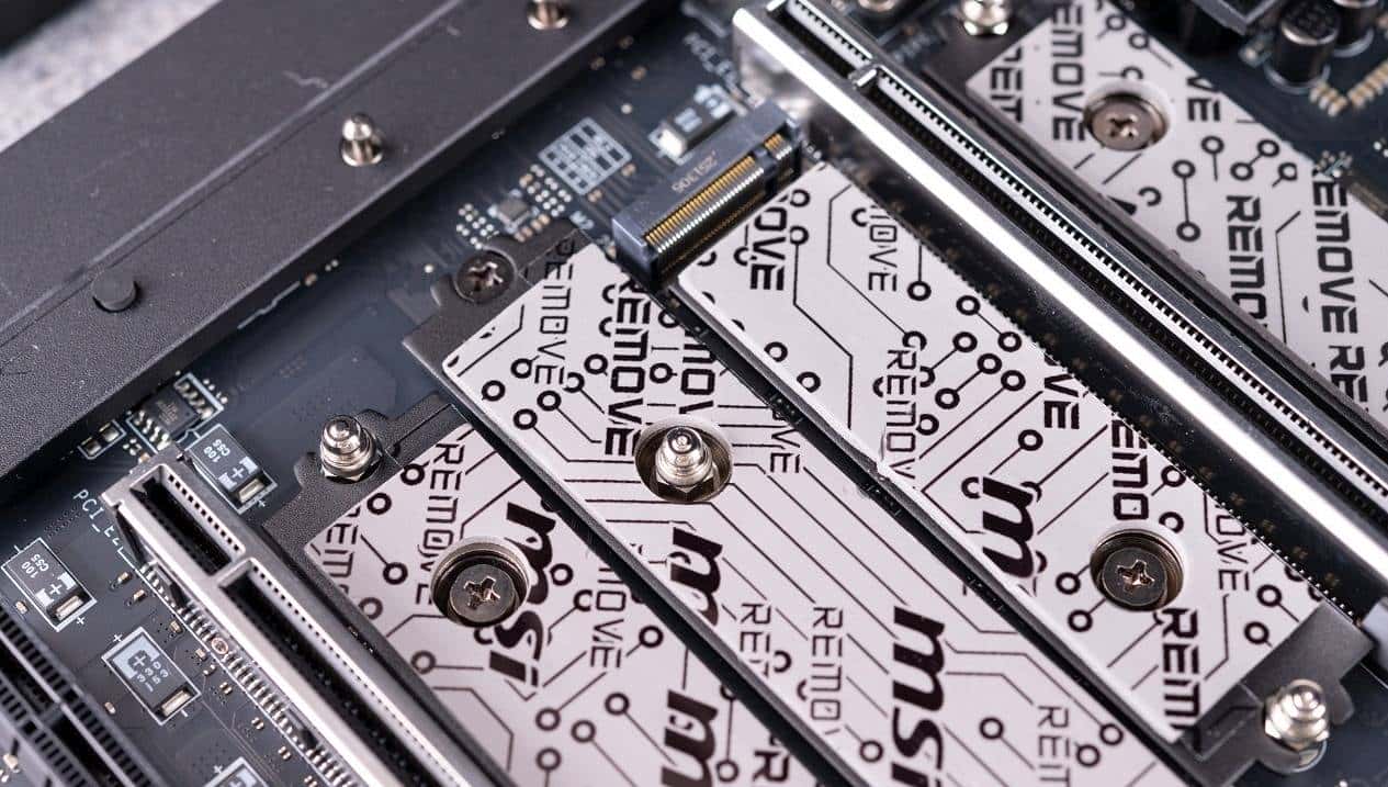 十年超神，巅峰再临：微星 MEG X870E GODLIKE X EDITION超神主板首发评测