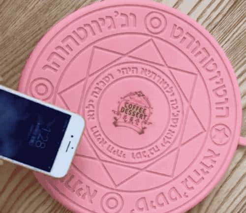 隔空取电!堪比小樱魔法阵的「无线充电器」是怎么一回事?