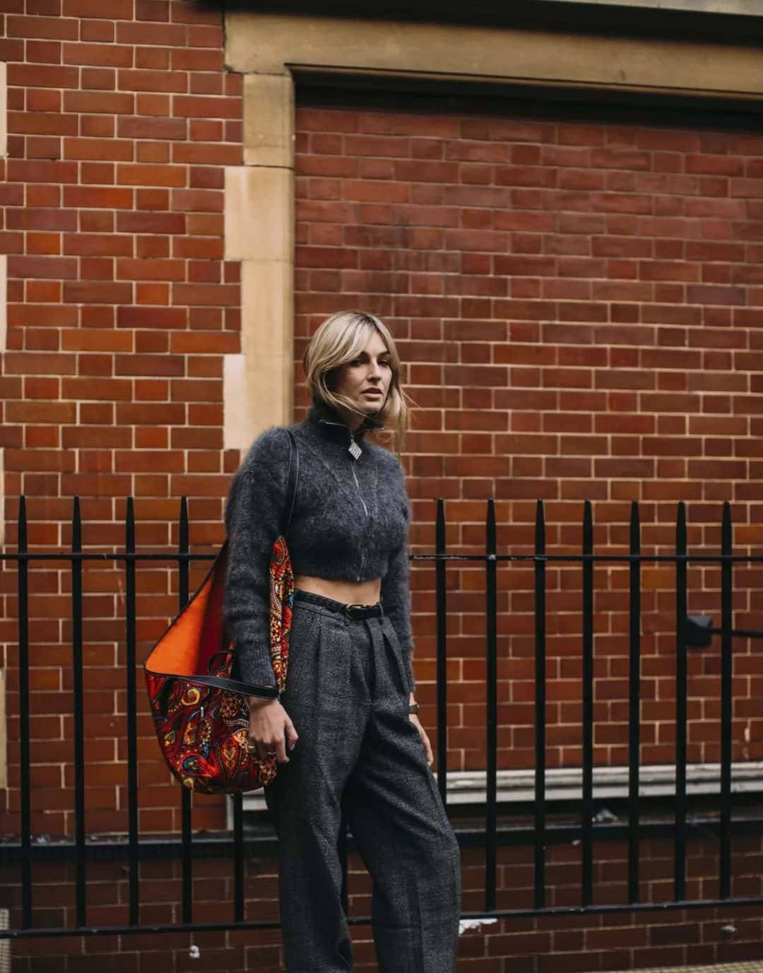 这条裤子你没有？靠它才敢在冬天里放心地长肉啊