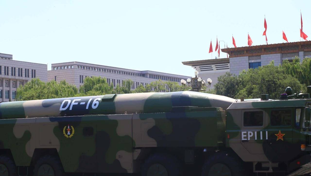 擦亮钢枪准备打豺狼!中央军委1号令,解放军全时待战随时能战