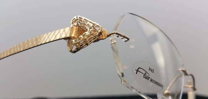 眼镜才是本体——哪些眼镜最有性价比，配镜实用攻略