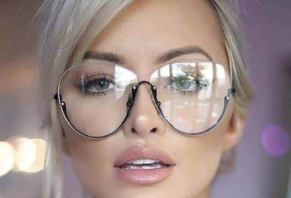 眼镜才是本体——哪些眼镜最有性价比，配镜实用攻略