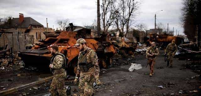 28条被废除，乌军终于举白旗，普京送中国一句话，给中俄关系定调