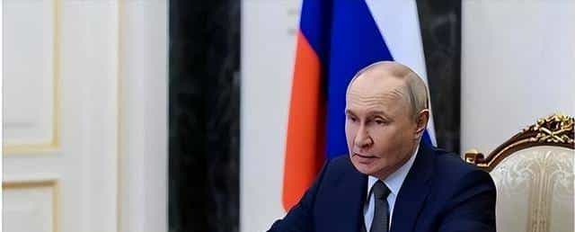 28条被废除，乌军终于举白旗，普京送中国一句话，给中俄关系定调