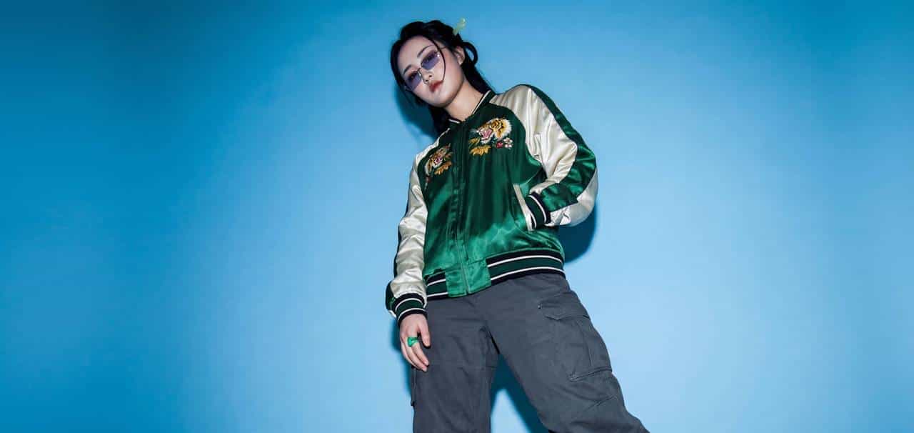 让马斯克变街头痞子、林黛玉穿潮牌,这个AI视频新玩法太上头,手把手教你秒变潮人