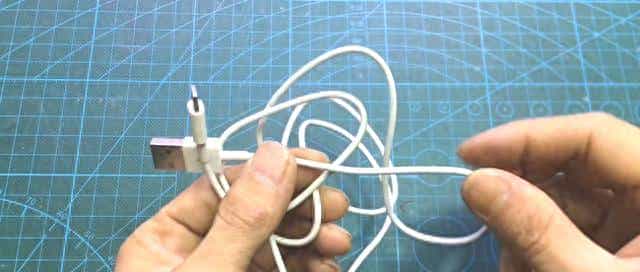 手机充电线不耐用？一年用坏好几条，教你用这种方法能用好几年 - 宋马