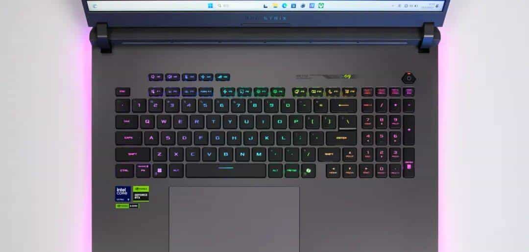 聊一款「安静+酷炫+超大屏」的游戏本