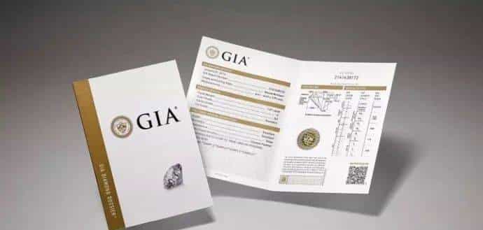 如何成为居家钻石鉴定师