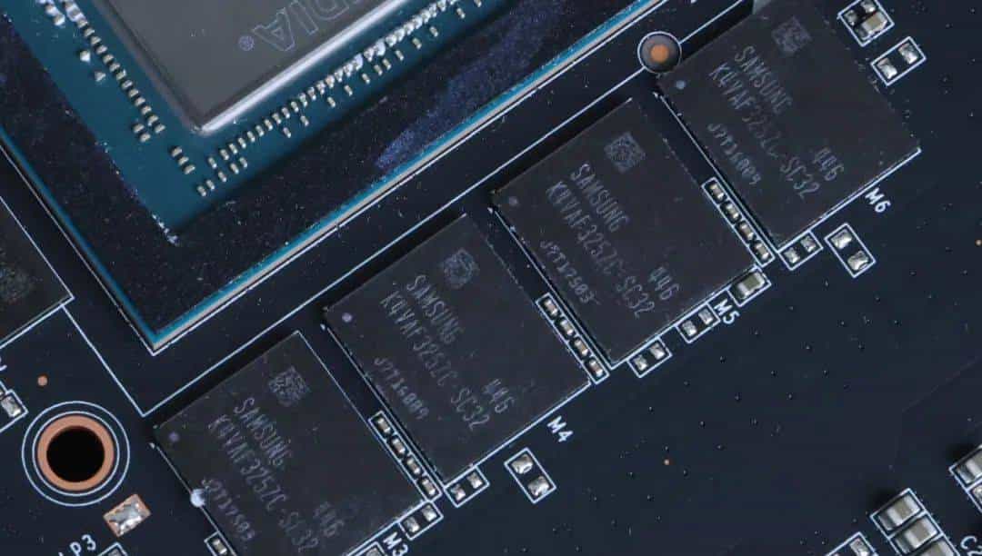 支持DLSS 4 帧率翻上加翻——索泰GeForce RTX 5080 16GB AMP EXTREME INFINITY详测