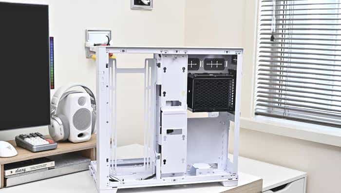 搭建无边海景房——影驰 Z790+ROG 龙王 3+联力积木风扇 P28 装机展示