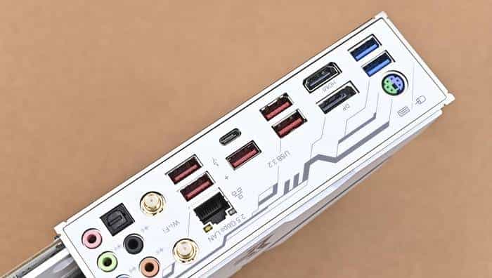 搭建无边海景房——影驰 Z790+ROG 龙王 3+联力积木风扇 P28 装机展示