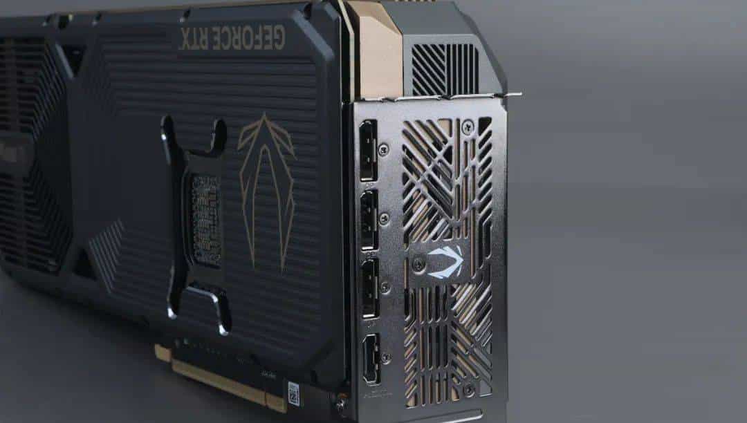 支持DLSS 4 帧率翻上加翻——索泰GeForce RTX 5080 16GB AMP EXTREME INFINITY详测