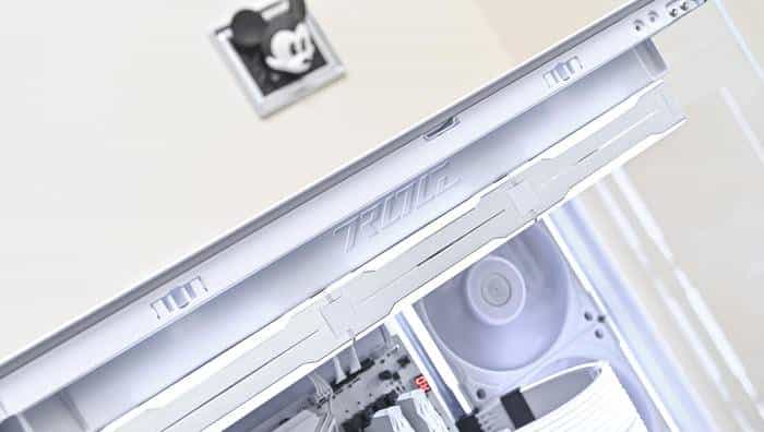 搭建无边海景房——影驰 Z790+ROG 龙王 3+联力积木风扇 P28 装机展示