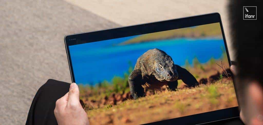 华为 MatePad Edge 评测：鸿蒙也「二合一」了，然后呢？