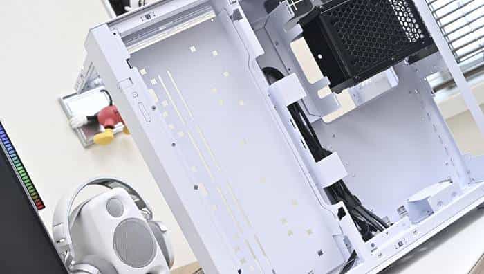 搭建无边海景房——影驰 Z790+ROG 龙王 3+联力积木风扇 P28 装机展示