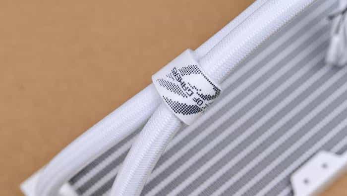 搭建无边海景房——影驰 Z790+ROG 龙王 3+联力积木风扇 P28 装机展示