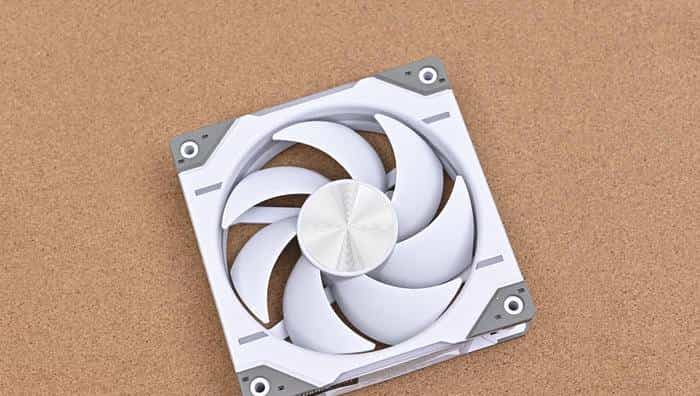 华擎 B760 Pro RS+影驰 4070Ti+追风者 G500A 装机展示