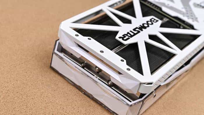 搭建无边海景房——影驰 Z790+ROG 龙王 3+联力积木风扇 P28 装机展示