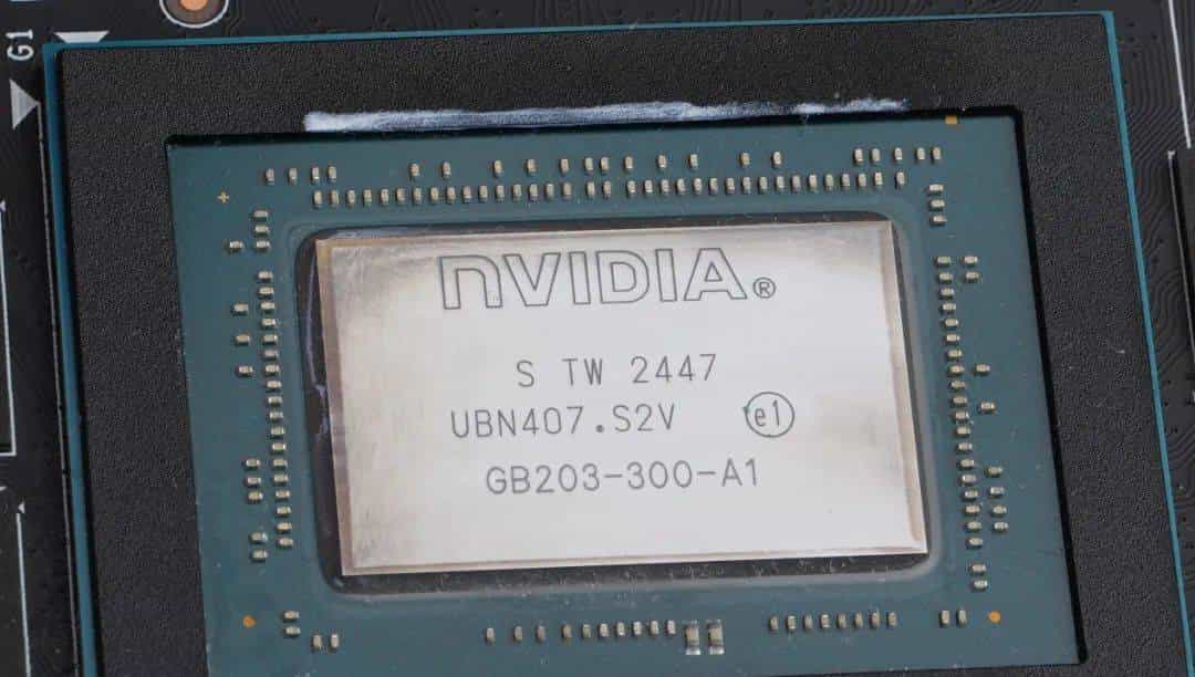 帧率腾飞，DLSS 4加持索泰GeForce RTX 5070 Ti 16GB AMP EXTREME INFINITY有多强？