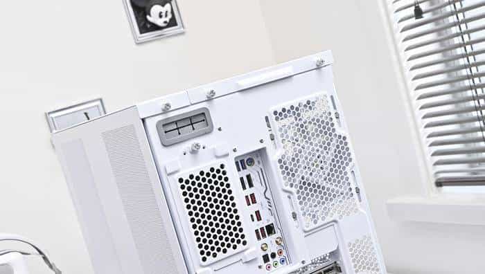 搭建无边海景房——影驰 Z790+ROG 龙王 3+联力积木风扇 P28 装机展示