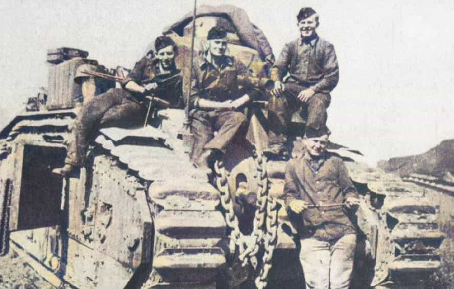 装甲辱法！坚甲利炮终为他人做嫁衣 二战德国缴获法国坦克大盘点