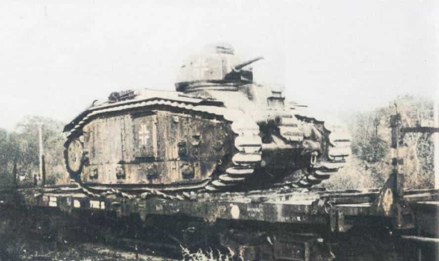 装甲辱法！坚甲利炮终为他人做嫁衣 二战德国缴获法国坦克大盘点