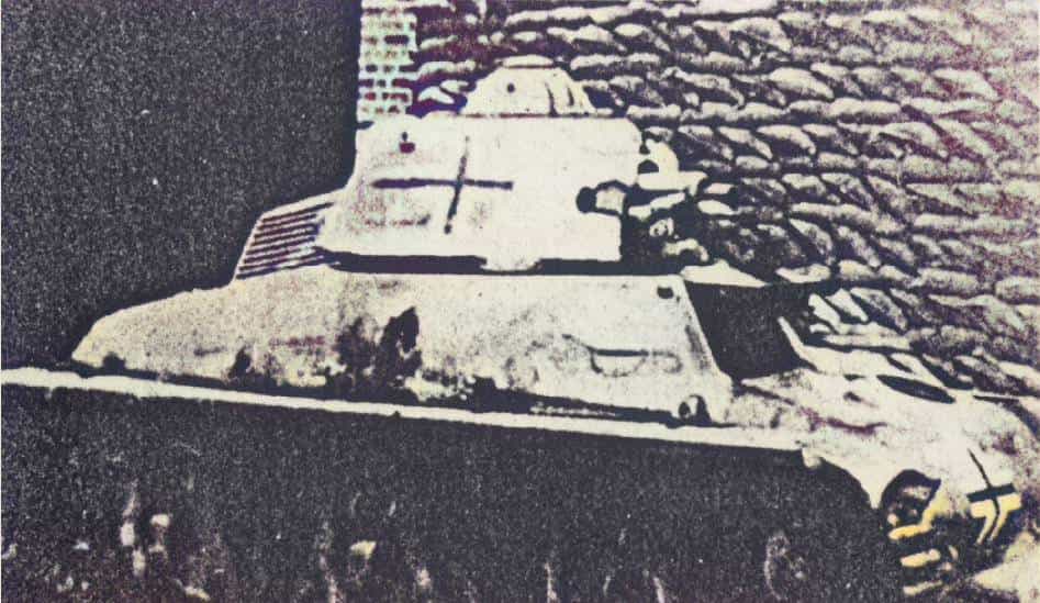 装甲辱法！坚甲利炮终为他人做嫁衣 二战德国缴获法国坦克大盘点