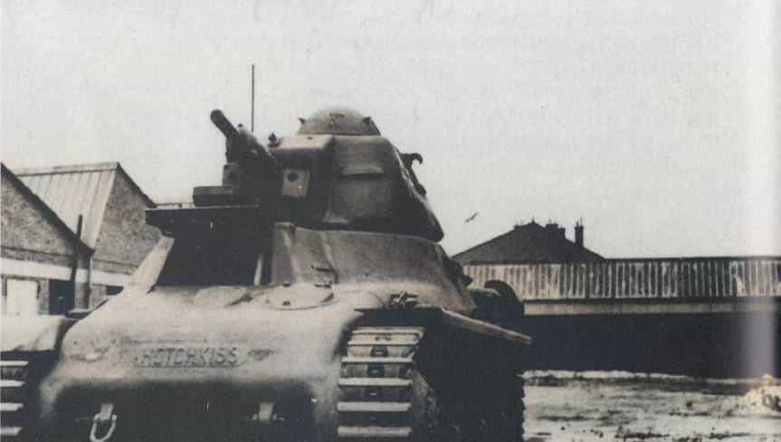 装甲辱法！坚甲利炮终为他人做嫁衣 二战德国缴获法国坦克大盘点