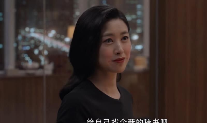 《精英律师》中，面对父亲的无理取闹，为什么栗娜一次次拒绝罗槟的协助？