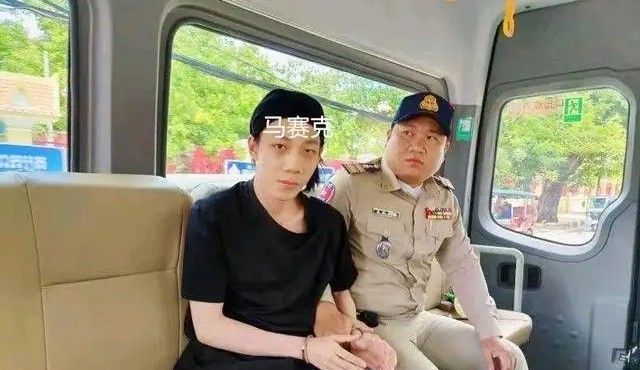 广西儿子杀害教授妈妈和律师爸爸，还和尸体待了两天，你怎么看？ - 宋马