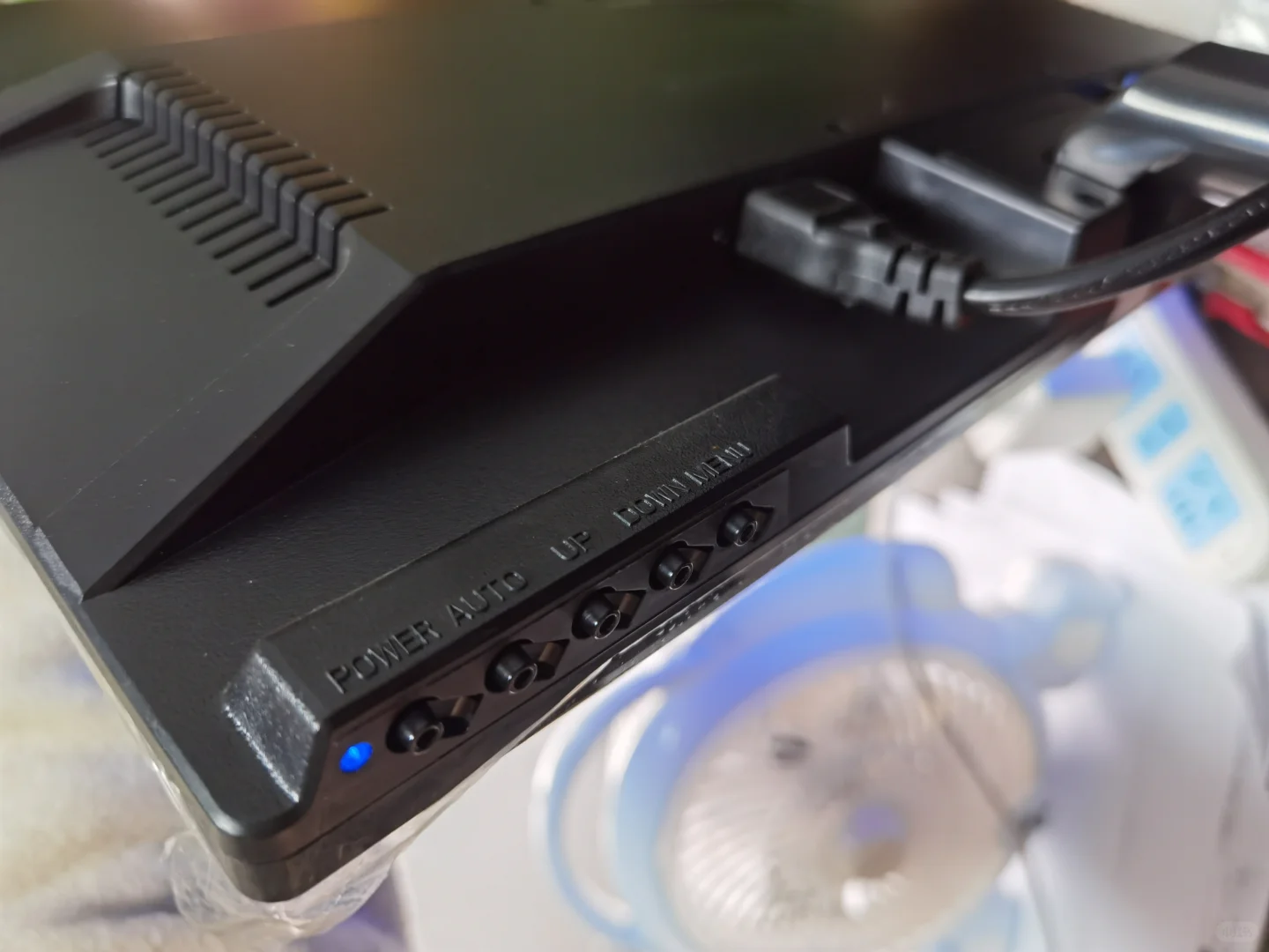 windows10调节屏幕亮度 - 宋马