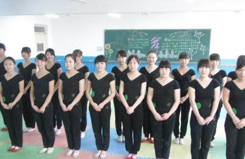 福建教育厅：将不再批设中等职业学校学前教育专业，违反职业行为规范、影响恶劣的教师，终身不得从教。你怎么看？